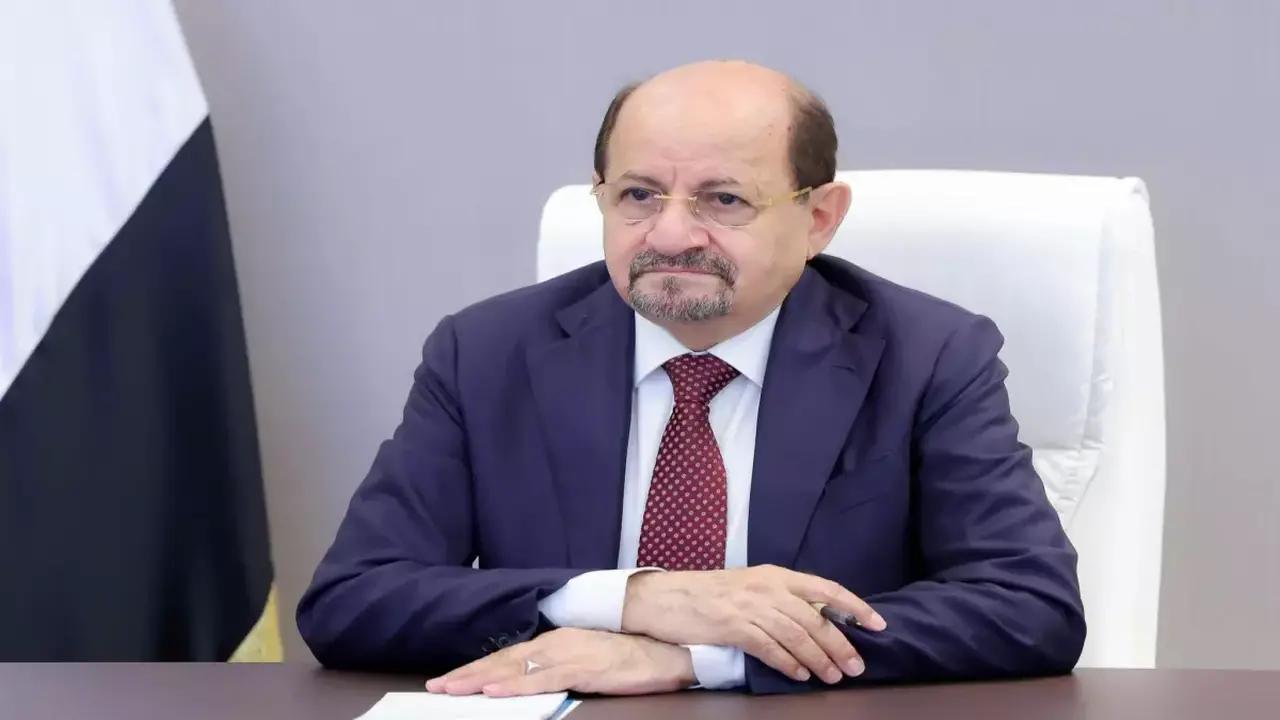 مخطط وزير النقل اليمني لتطوير الخطوط الجوية والمطارات بدعم سعودي مرتقب